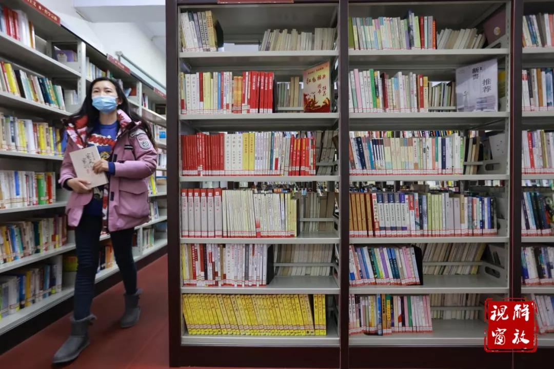 五一广场适合打卡的图书馆,五星步行街图书馆