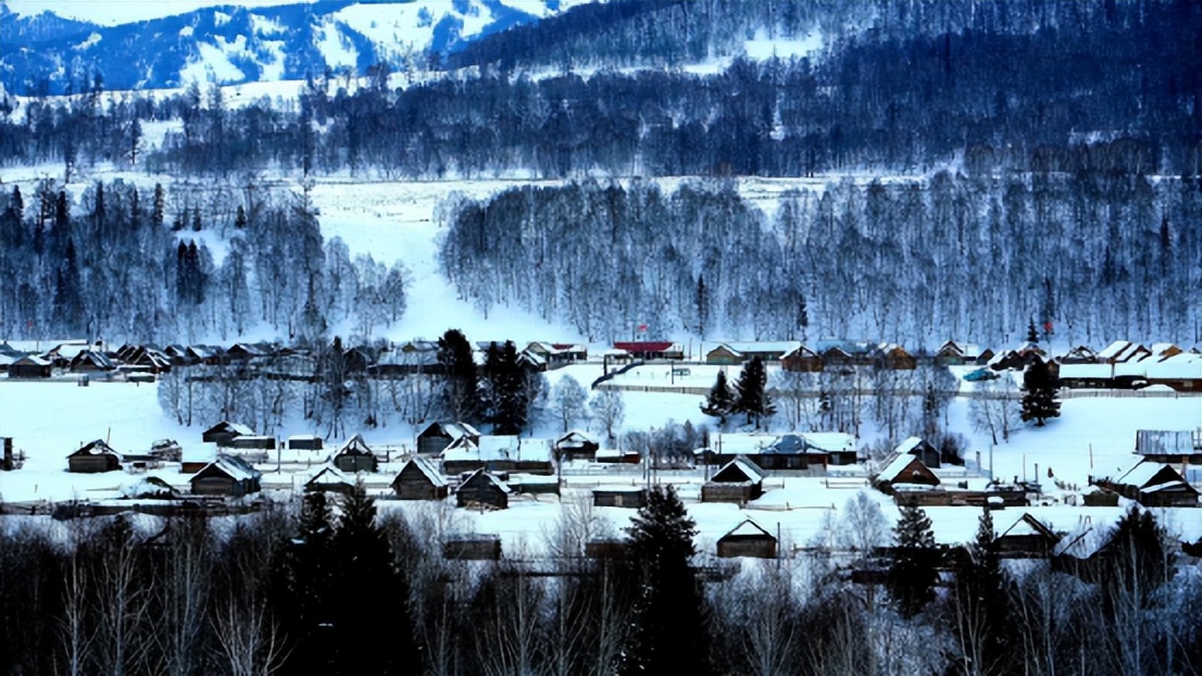 自驾新疆一路向北到阿勒泰,走进雪都阿勒泰