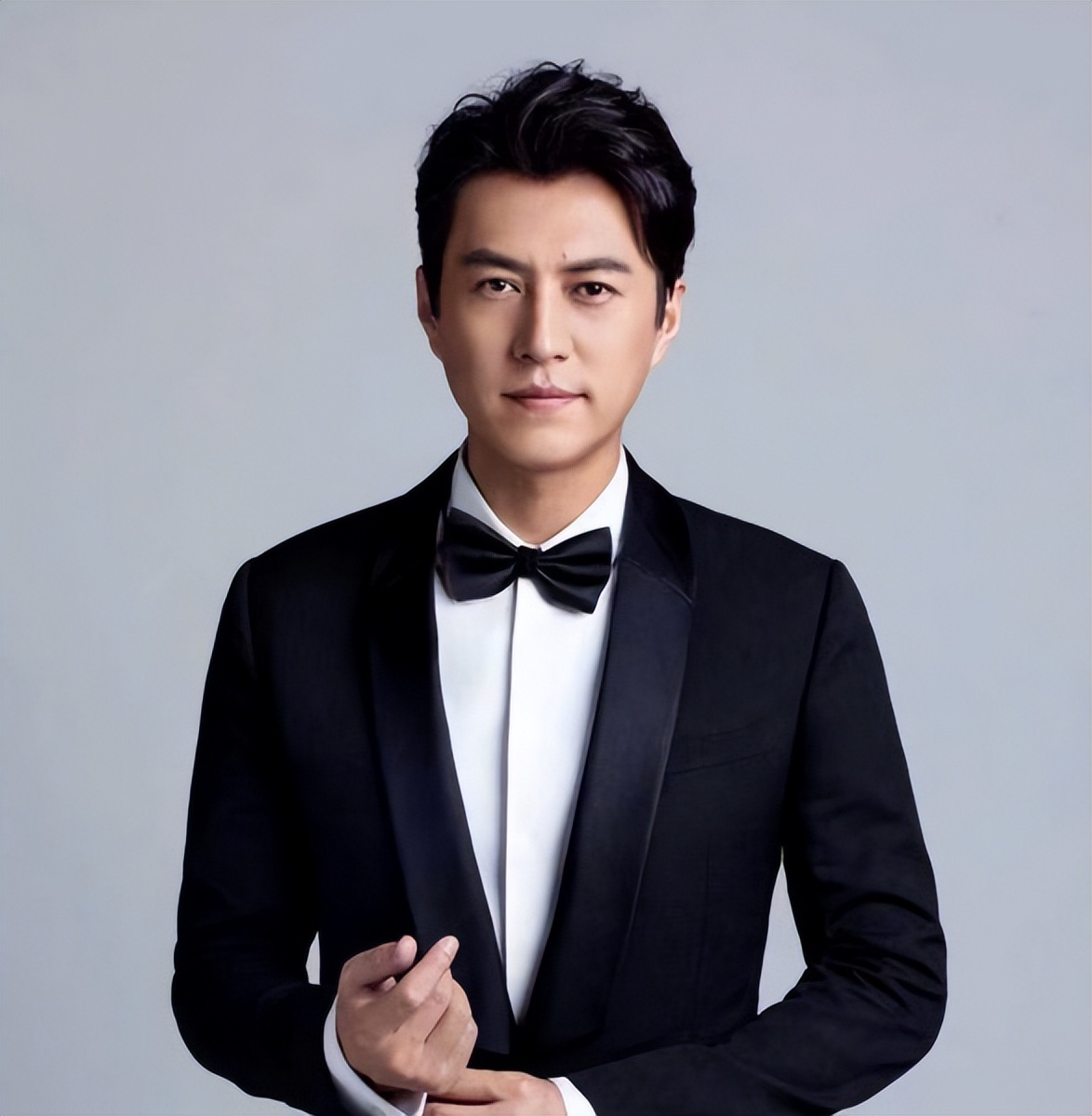 孙莉话剧樱桃园里的背景音乐,樱桃园话剧吴彼