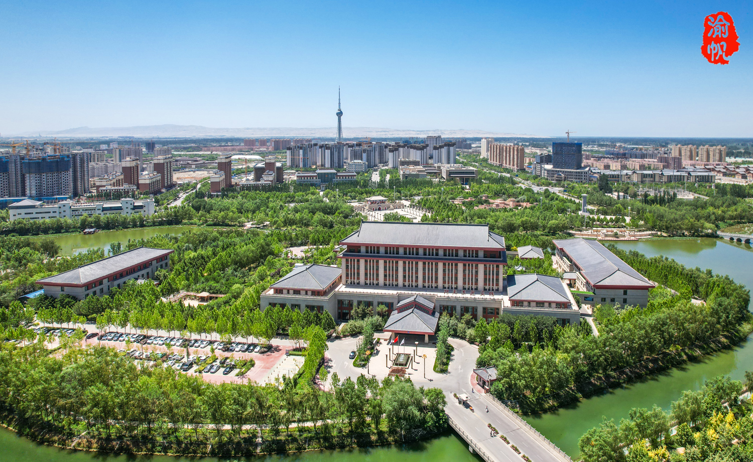 新疆喀什一座崛起的国际大都市,大美南疆和北疆