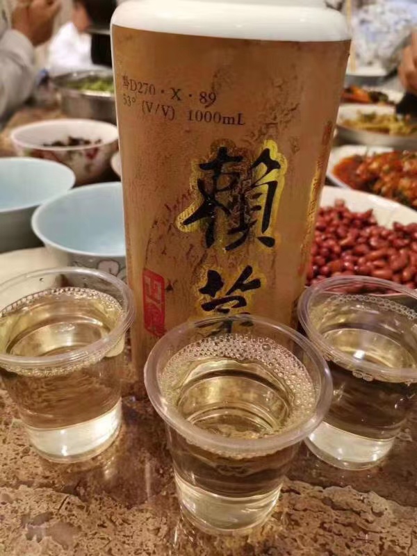 赖茅53度传承蓝是坤沙酿造工艺吗,赖茅一代工匠用的是大曲坤沙吗