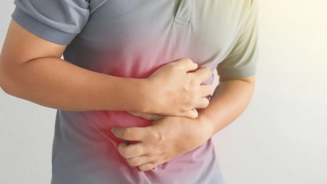 老人胃癌恶性最近老肚子难受,70岁老人胃癌晚期不治疗能活多久