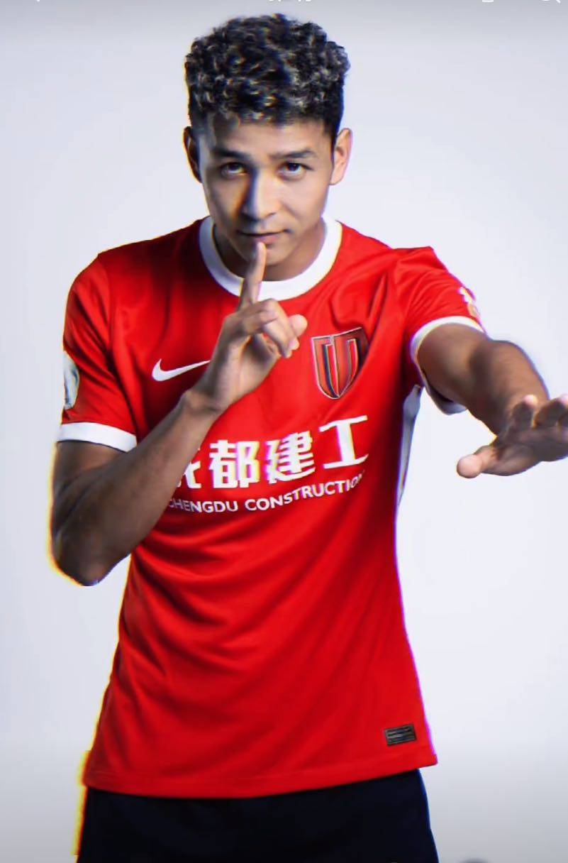 中超第一轮共有6名*疆新**籍球员登场