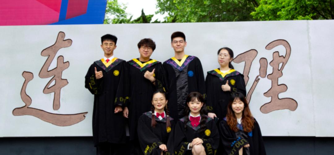 高能电影乘风破浪,毕业照高能