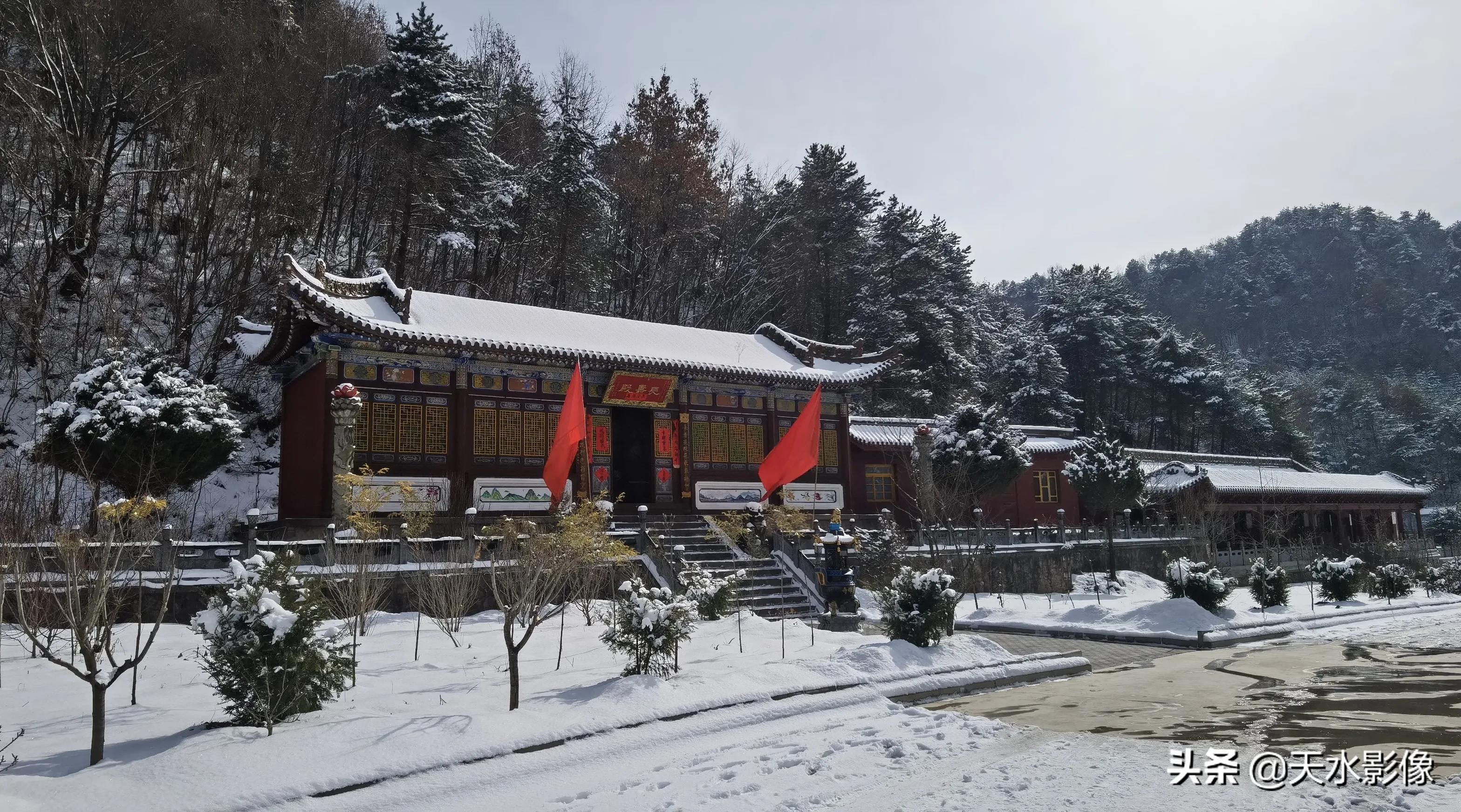 雪中净土寺,雪落净土寺