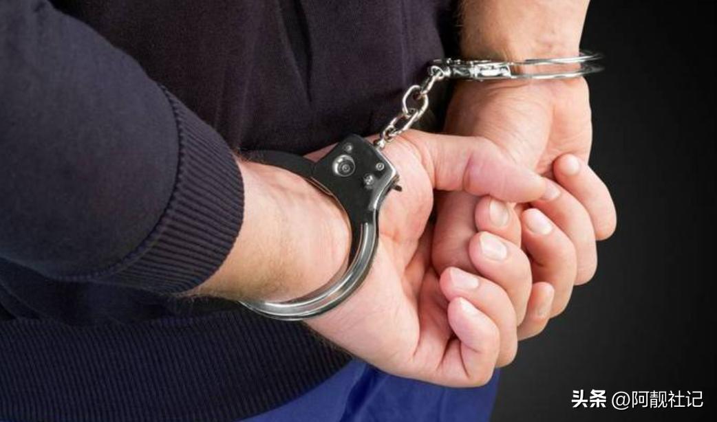 90后夫妻：淫秽视频售卖与贩卖色情云盘，哪个牢饭吃得久？