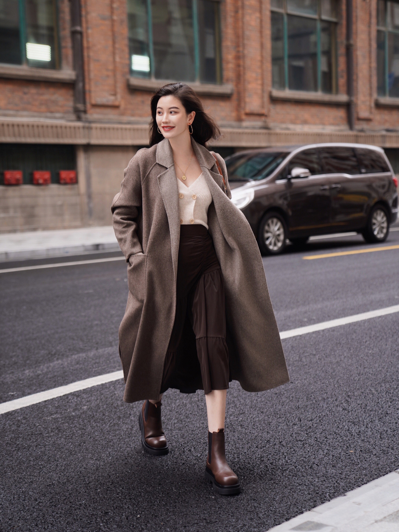 秋冬鞋子别瞎买这三款百搭又时尚,2021今年冬天流行鞋子女鞋款式