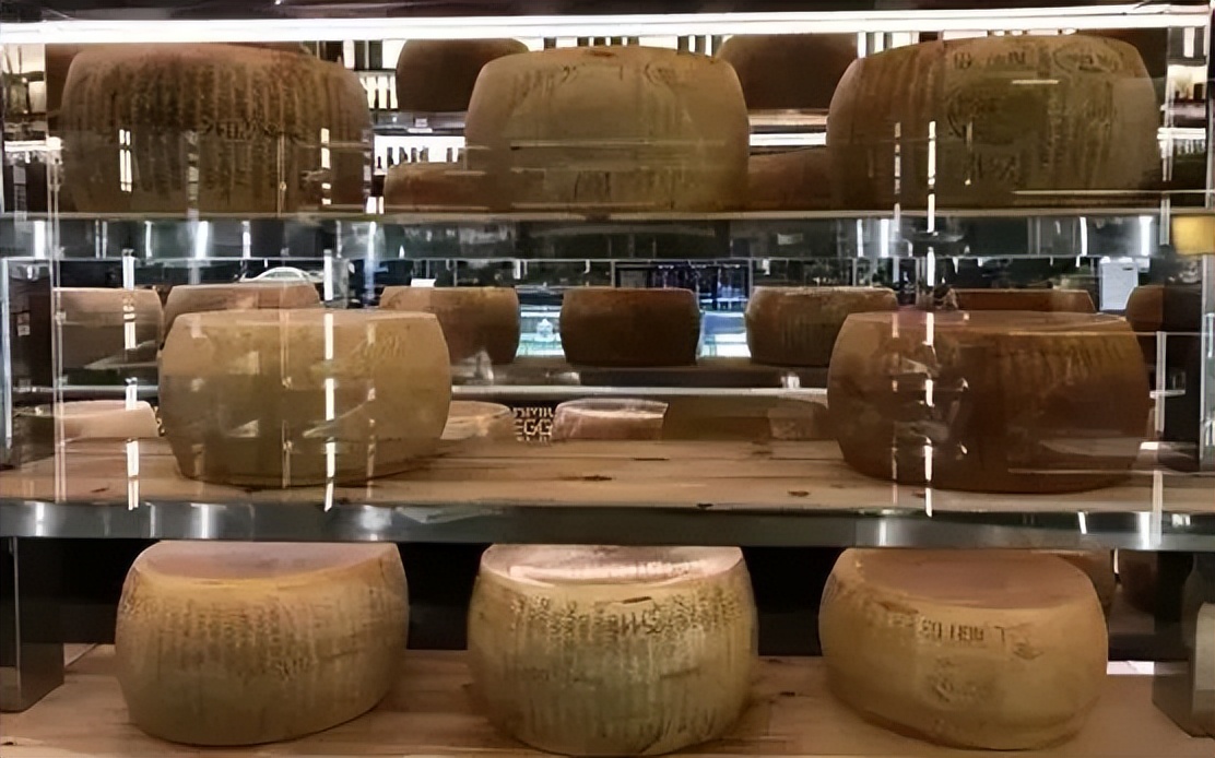 迪士尼乐园二合一美食,世界十大迪士尼乐园美食