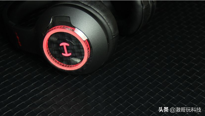 漫步者hecateg1s雷霆版,漫步者g4s雷霆版吃鸡测试