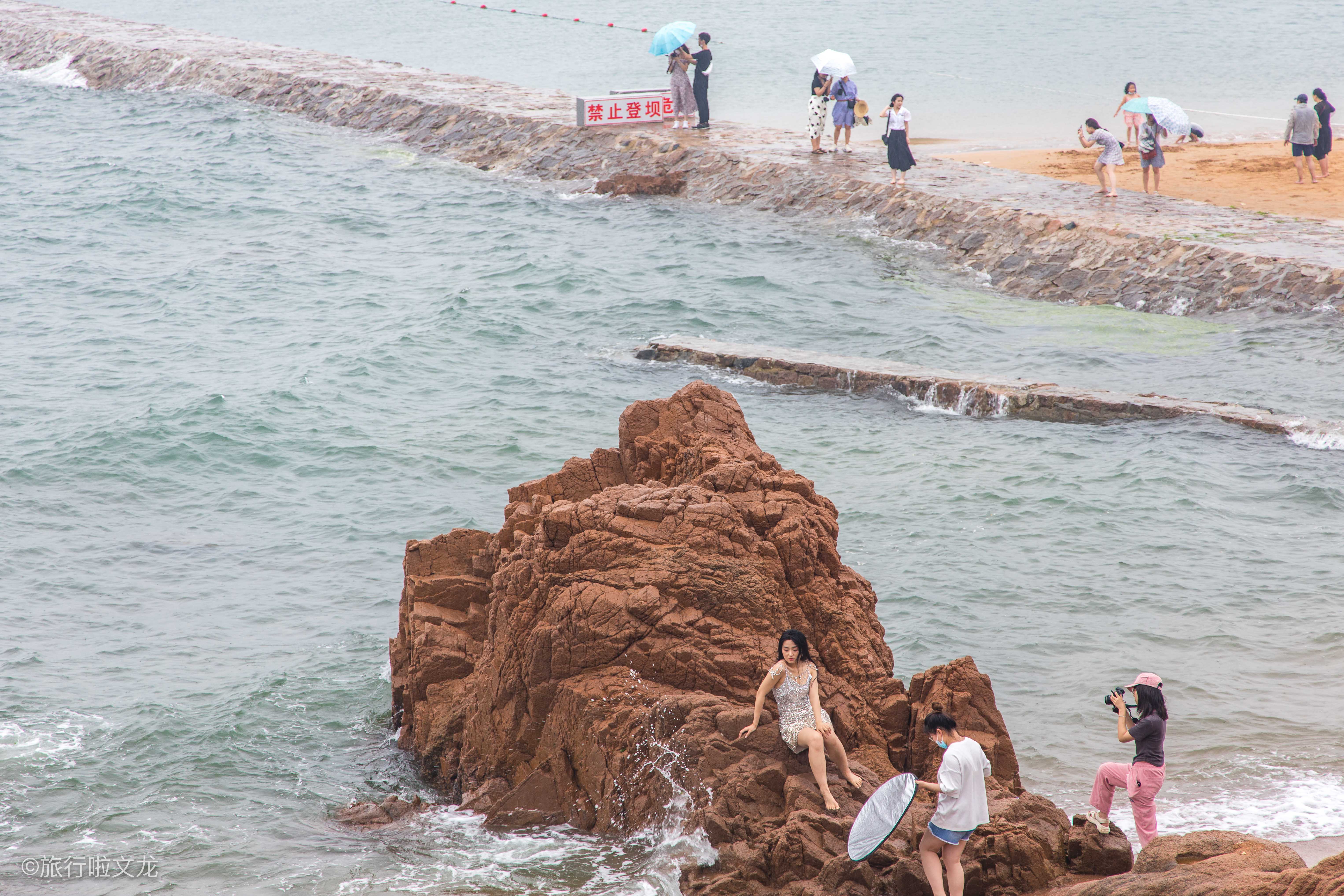 青岛看海打卡八大关风景区,漫步青岛八大关欣赏异域风情美景