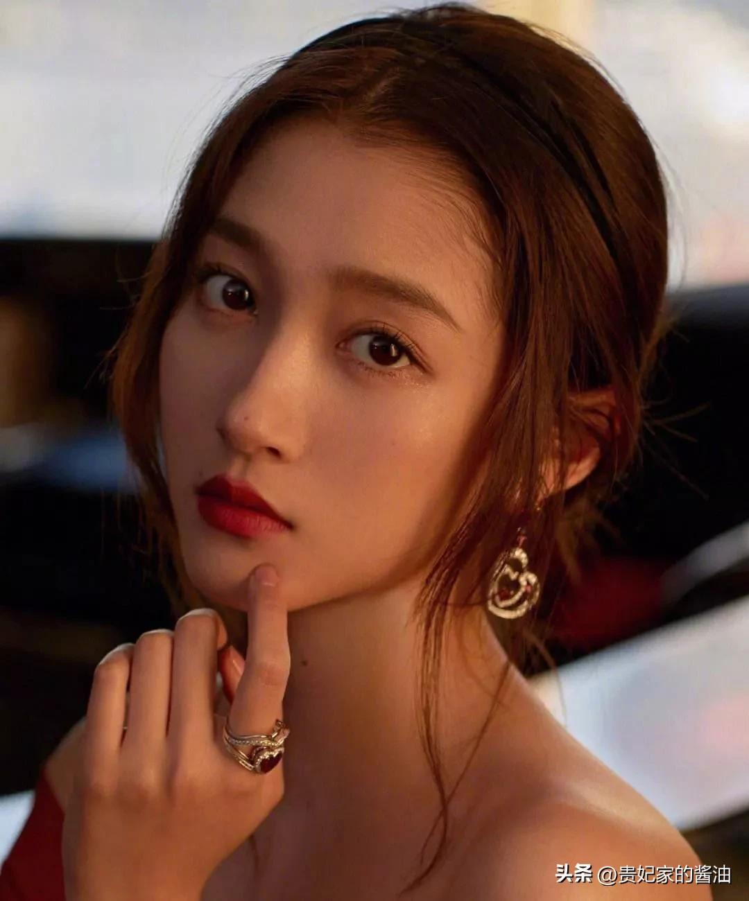 关晓彤个人资料1997年属相,关晓彤1997年9月17日出生