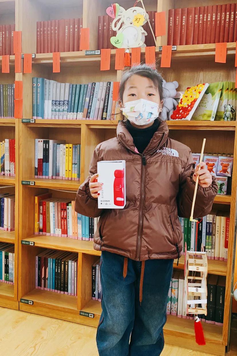 千盏手工花灯拉满节日氛围感,元宵节花灯手工制作古风可亮灯