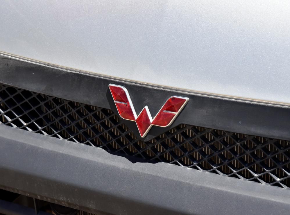 五菱荣光小卡到底怎么样,4000块钱五菱荣光小卡