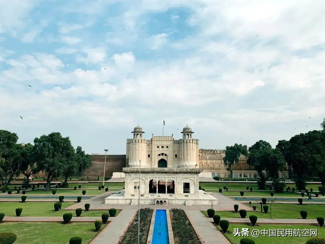 拉合尔航班到中国,乌鲁木齐国际航线复航