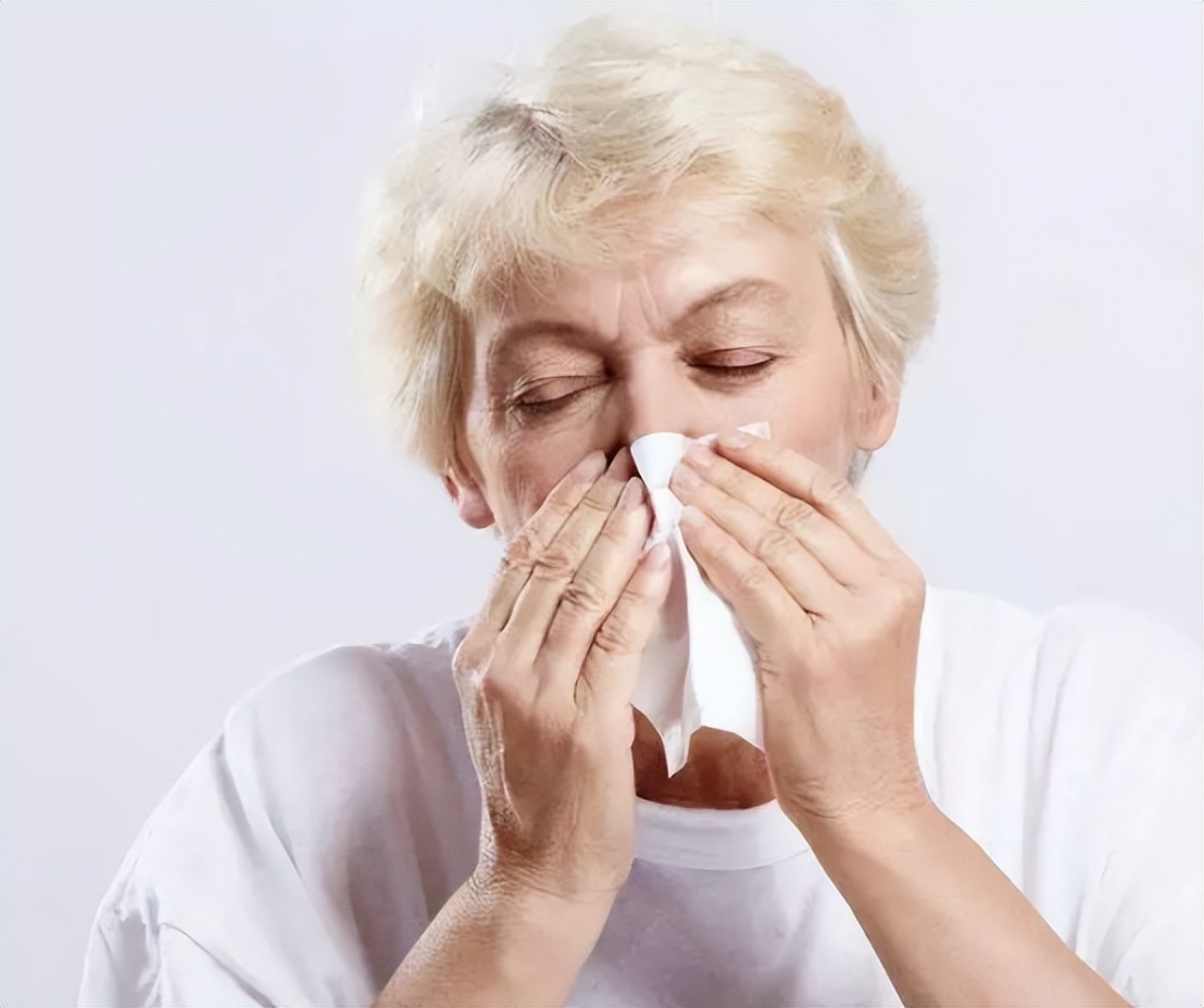 口腔溃疡喝维c泡腾片有用吗,孩子口腔溃疡可以喝维c泡腾片吗