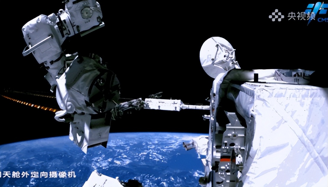 航天科技大学东方红一号,航天科技东方红一号