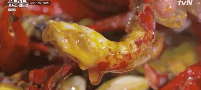 「美食城探秘」：朱一龙新片背后的隐藏美食！