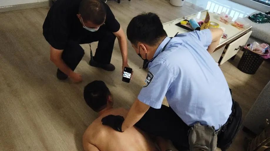 重庆警方通报一起刑案,重庆法院2021年度十大典型案件