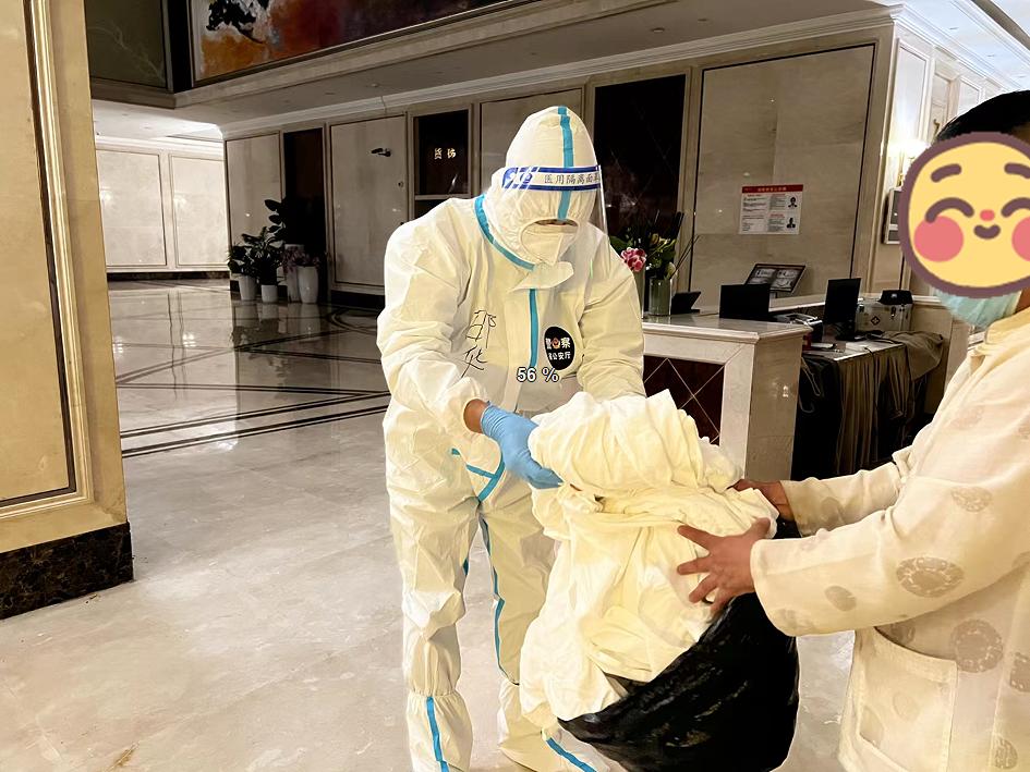 【抗疫一线】贵州贵阳：静动之间，“疫”起守护！264个小时，他们把这道“防线”，筑到群众心坎上......