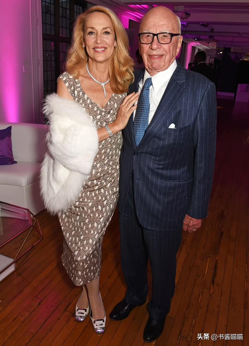 默多克死后两个女儿有财产吗,默多克第二任妻子离婚财产分割