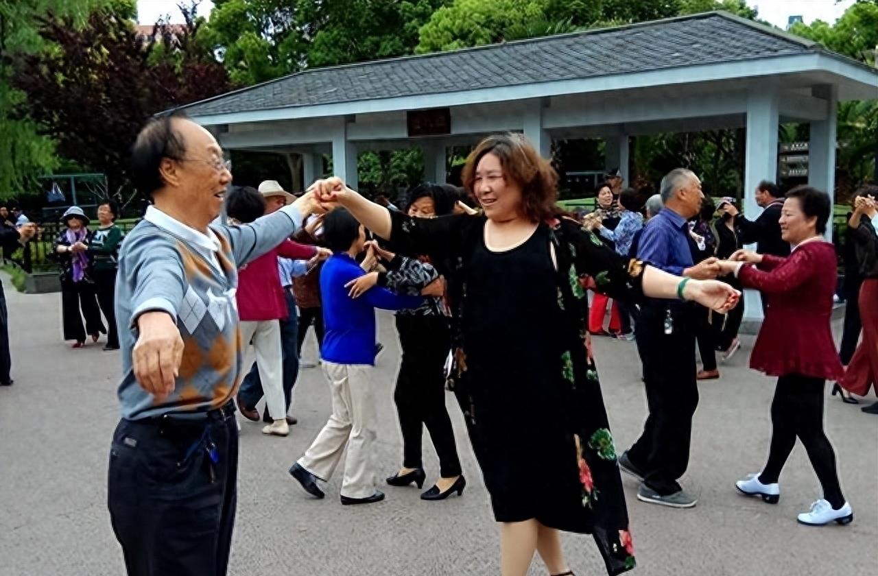 绾磥濂充汉,绾磥濂冲瓙