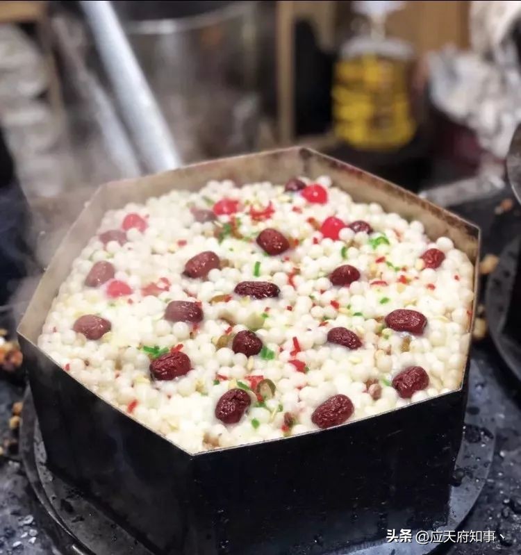 南京梅花糕白色用什么做的,关于南京梅花糕的介绍