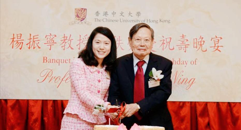 杨振宁有过两段婚姻,杨振宁人生中有几次婚姻