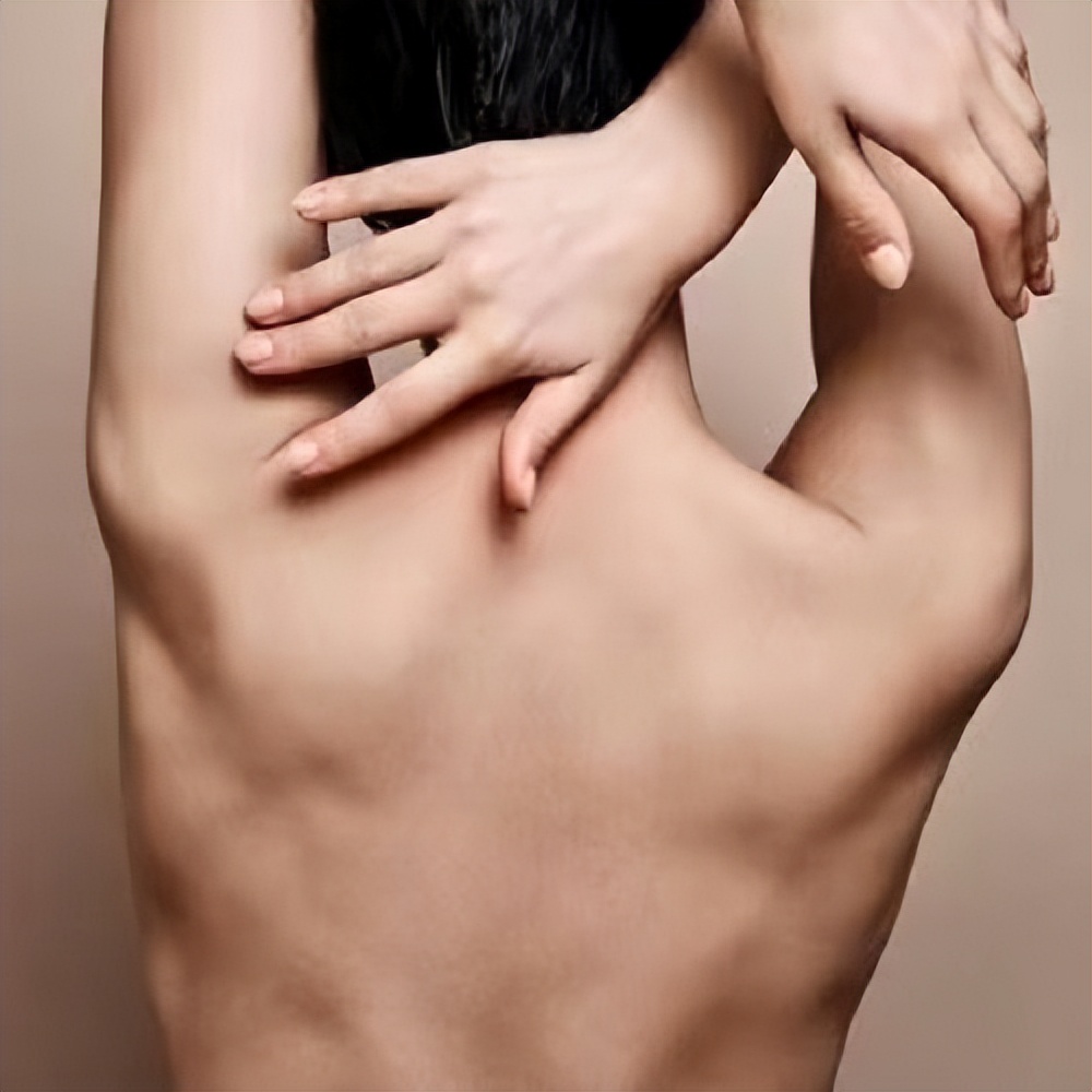 背部长痘按摩哪里,背部长痘对应五脏六腑