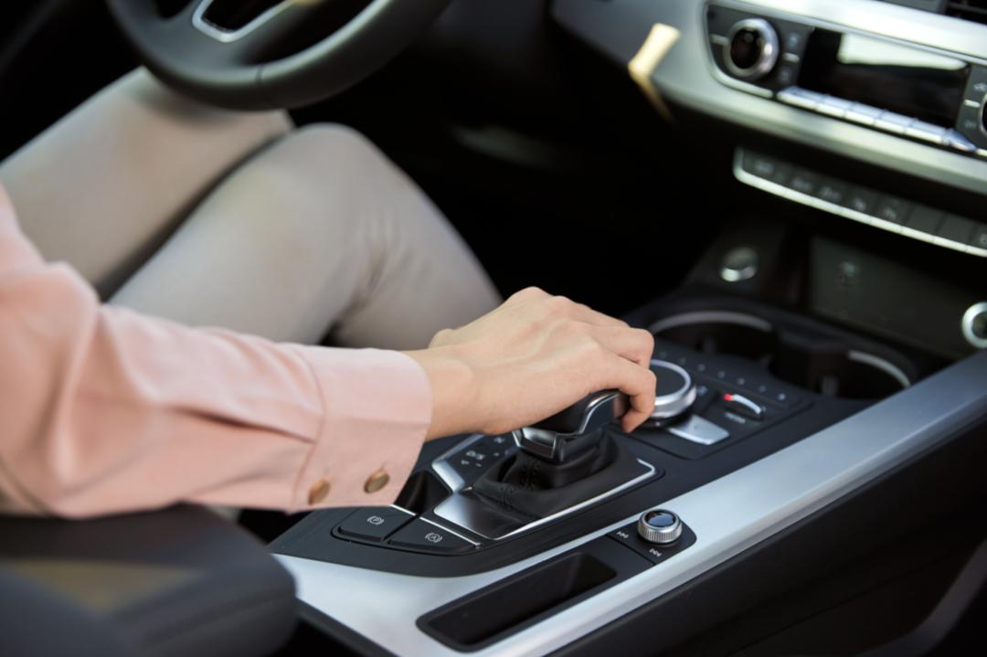 租的车被撞了对方赔偿租车钱吗,车子被撞可以要求赔偿租车费用吗