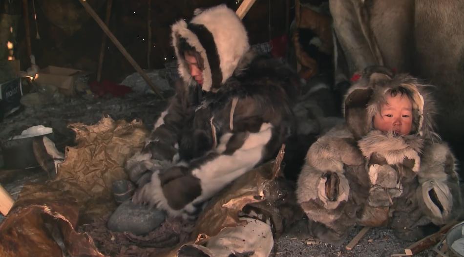 俄罗斯牧民有多少钱,俄罗斯鄂温克人饲养驯鹿