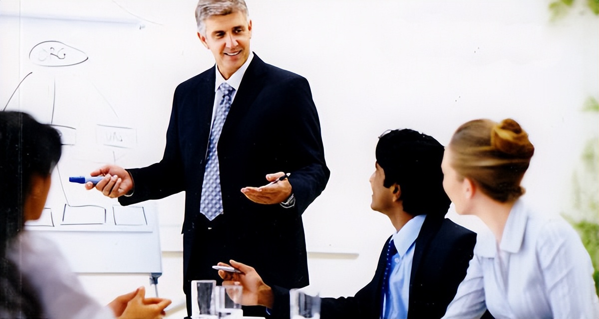 中职商务英语专业培养目标,商务英语的培养目标怎么写