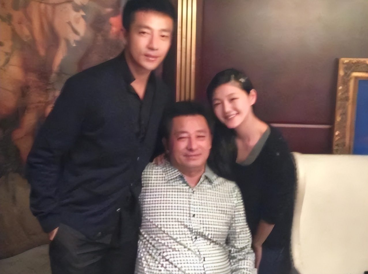 4月份的10个大瓜，一个比一个生猛，逮捕、离婚，应有尽有