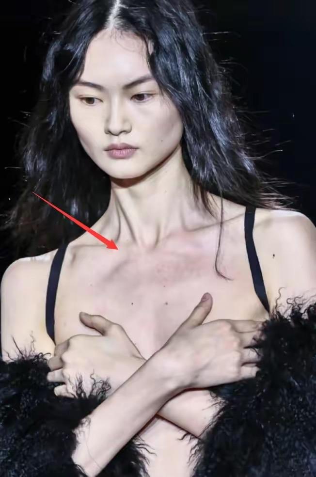 巴黎时装秀超惊艳走秀动态图,巴黎时装秀真人