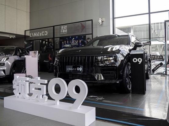 传祺gs8和领克09哪个发动机好,传祺gs8对比领克09