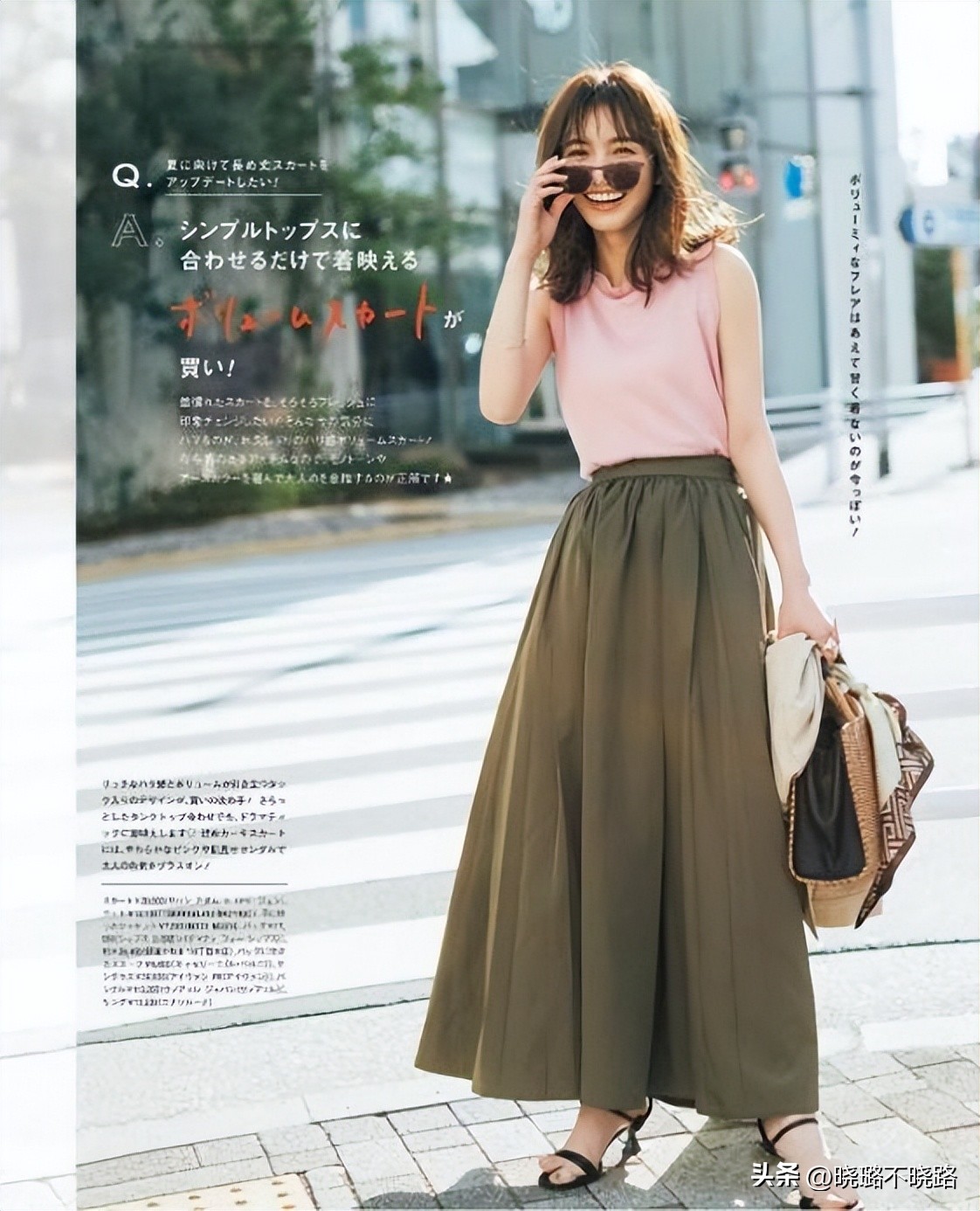 白t恤和百褶裙永远都是完美搭配,百搭t恤百褶裙推荐