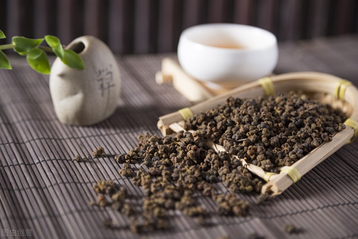 肝火旺引发的胃怎么调理,肝火旺疏肝解郁健脾和胃的中成药