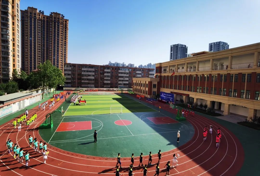 奔跑吧少年校园足球联赛,奔跑吧少年曙光小学足球比赛