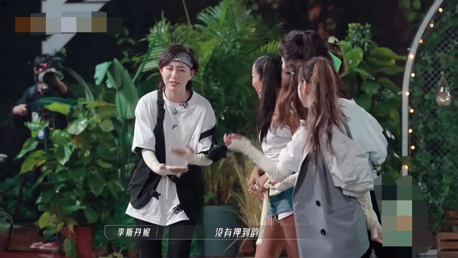 宁静李斯丹妮比拼,宁静李斯丹妮不合吗