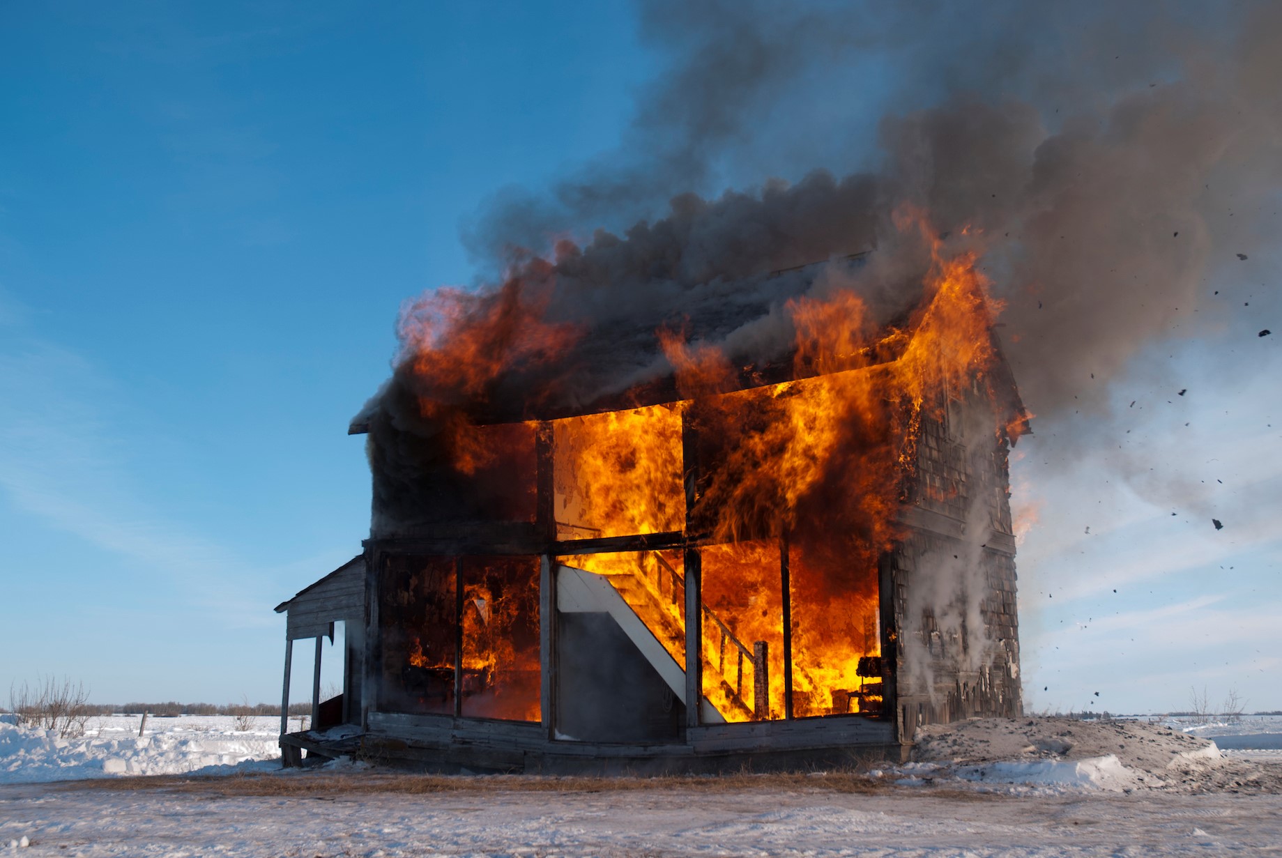 希瑟·本宁（HeatherBenning）将废弃农舍改造成真人大小的玩具屋