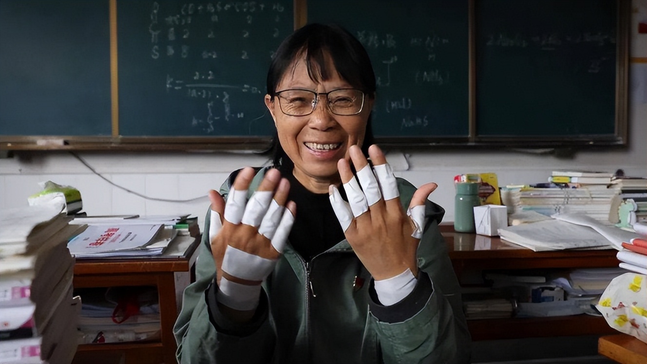 致敬最美校长张桂梅,最美校长张桂梅现状