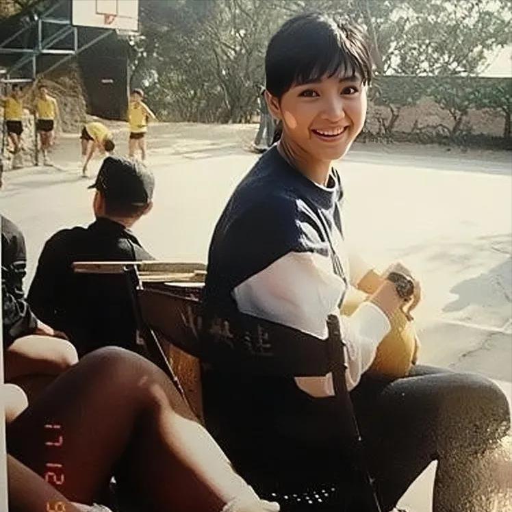 如今56岁却从没谈过恋爱,56岁从来没谈过恋爱