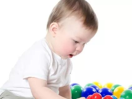 人到老年，别把老本攥得太紧，我每月给儿子2千6，有吃有喝享福了