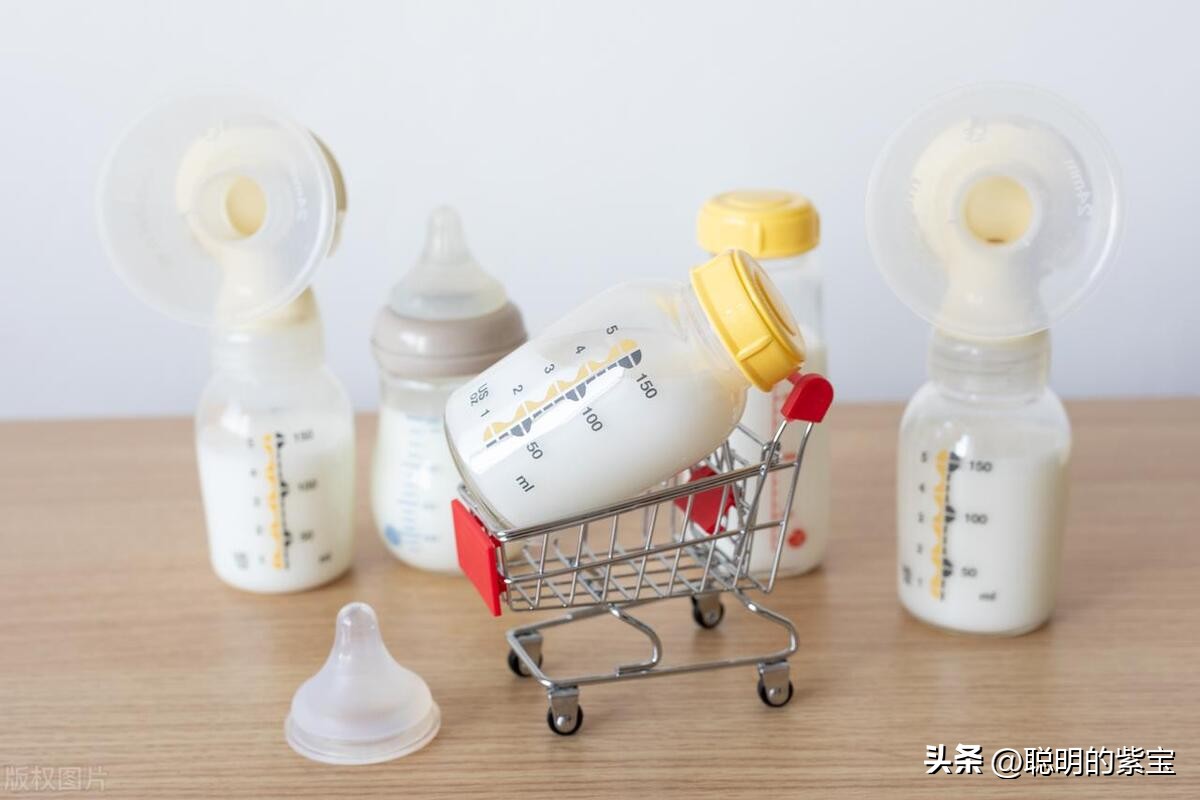 如何解决妈妈奶水少的问题,女人奶水太多了会不会胀痛