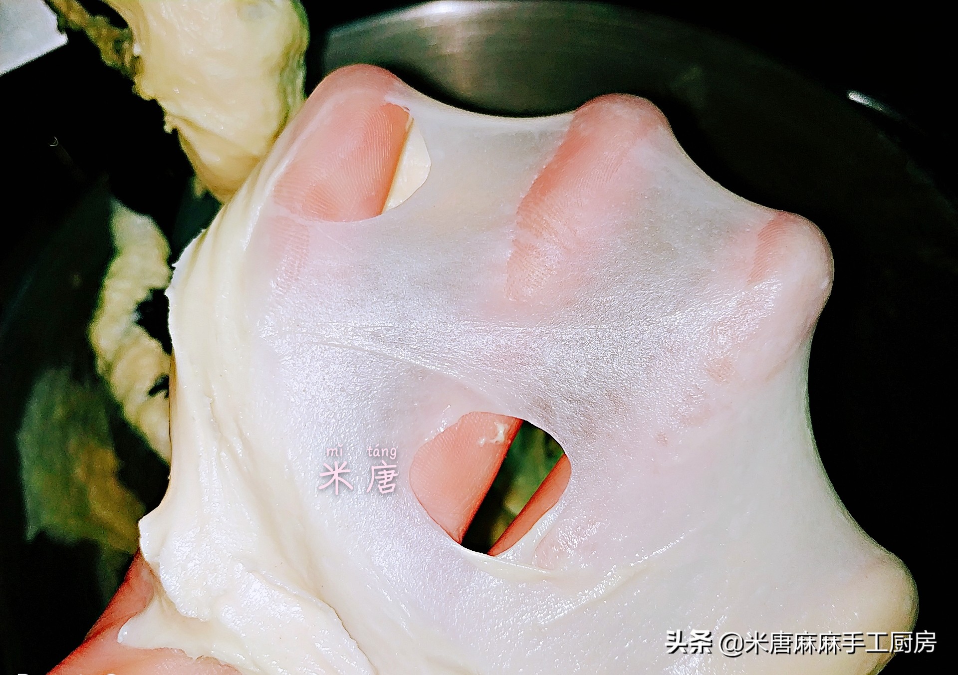 米唐麻麻吐司视频,轻松get简单又好吃的蒜香吐司