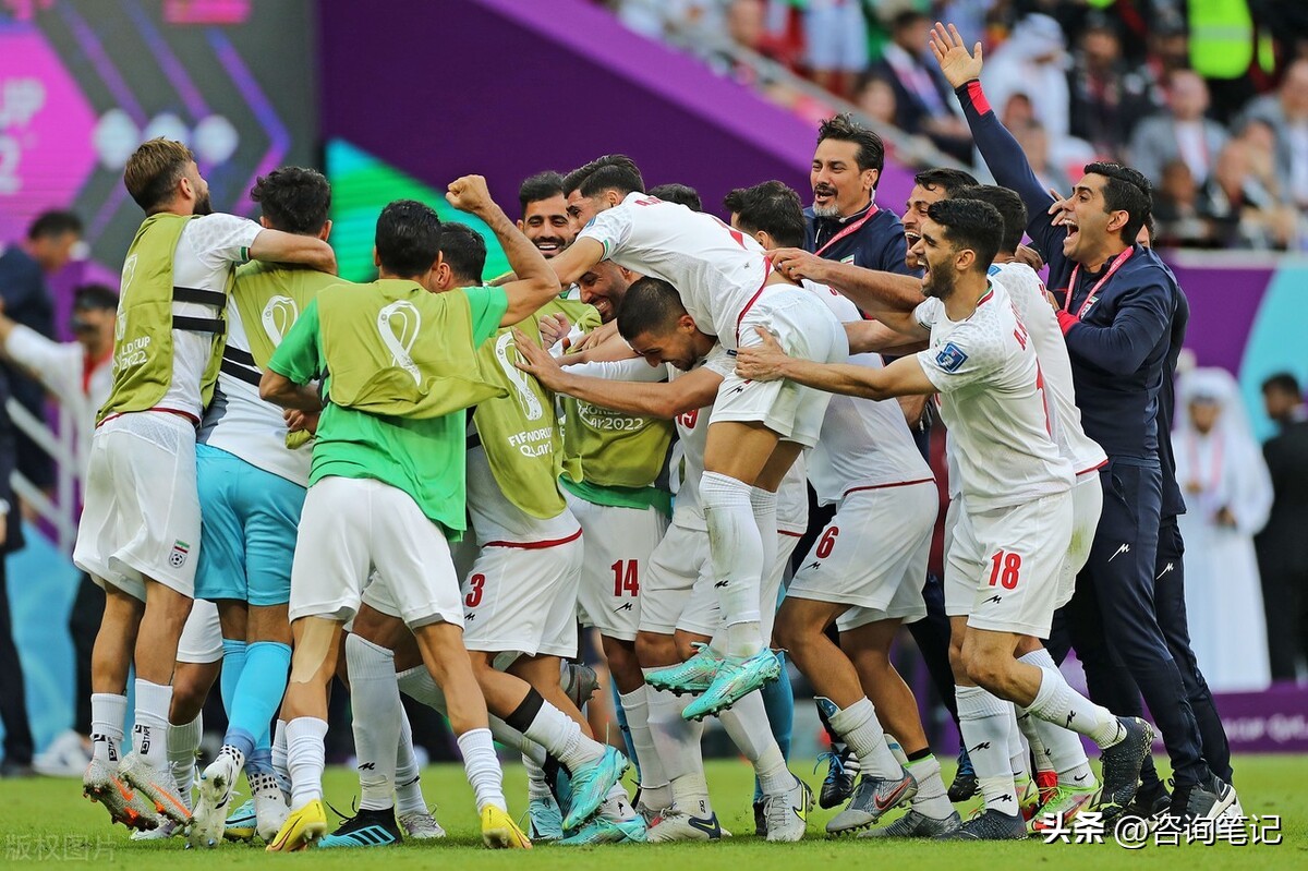 为什么男人对足球那么痴狂,为什么中年男人都喜欢足球