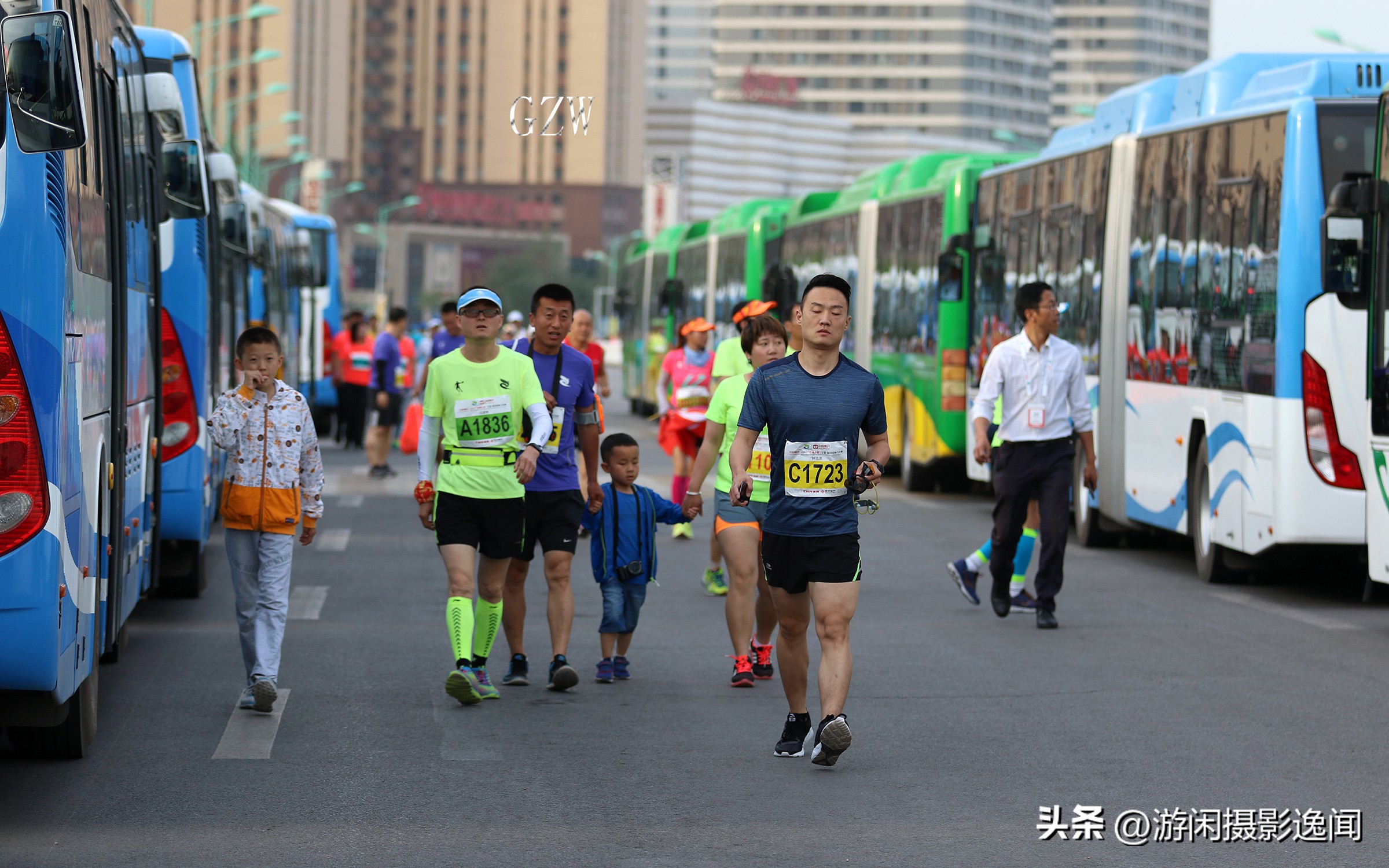 喜迎二十大｜精选照片首届“丝绸之路”宁夏•银川国际马拉松赛