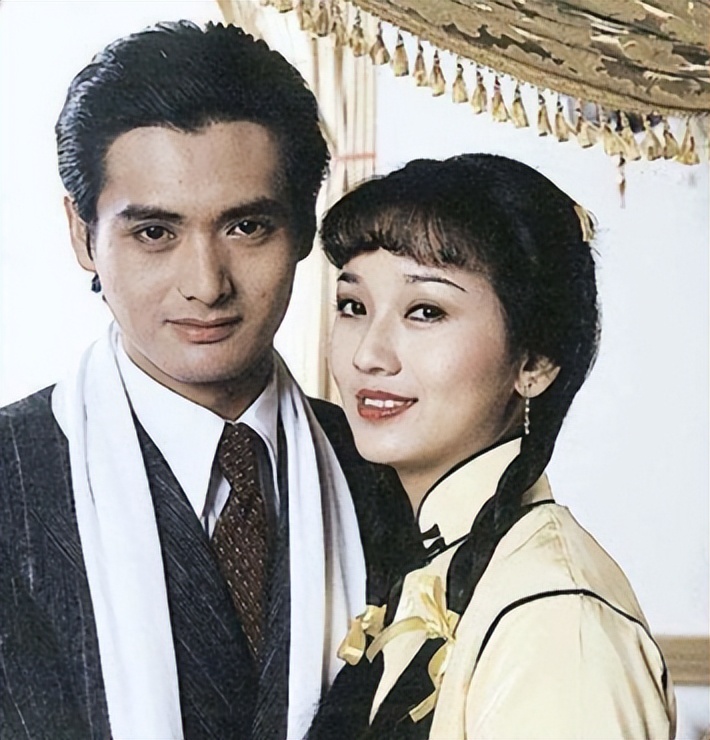 周润发落魄状态,周润发为什么跌入低谷