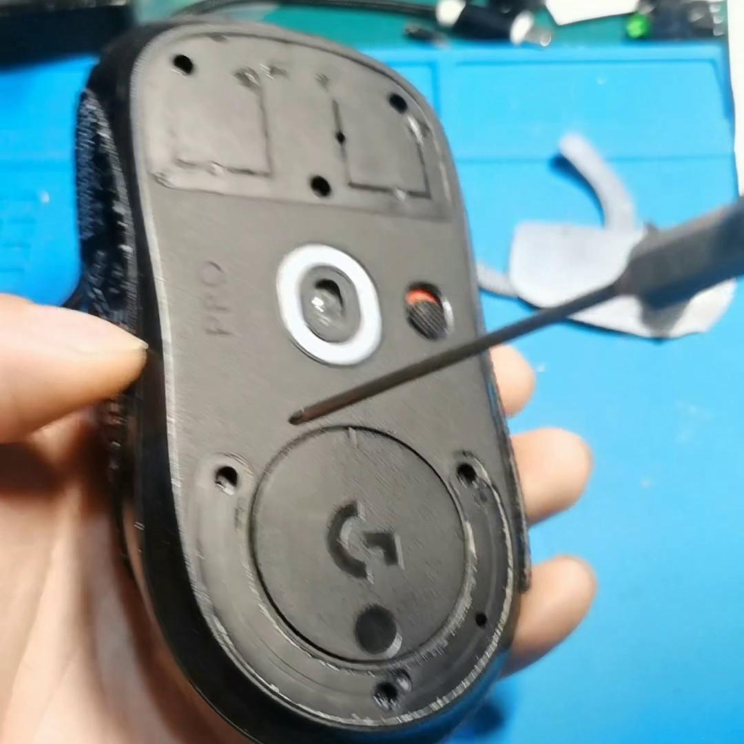 罗技gpw二代微动价格怎么差这么多,罗技gpw二代鼠标用的什么微动