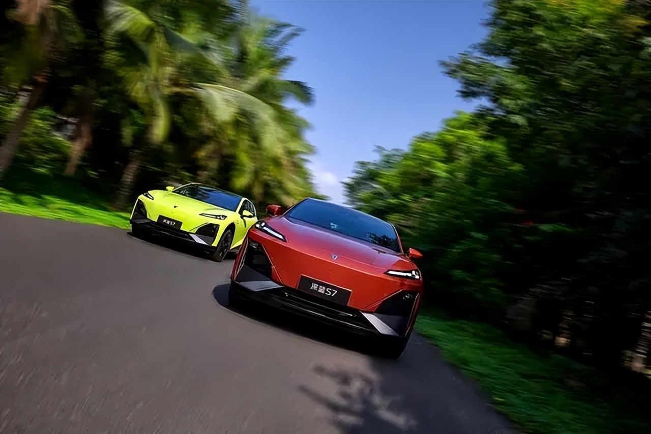 预算12-15万可以考虑买哪几款suv,20-25万新能源增程式合资品牌推荐