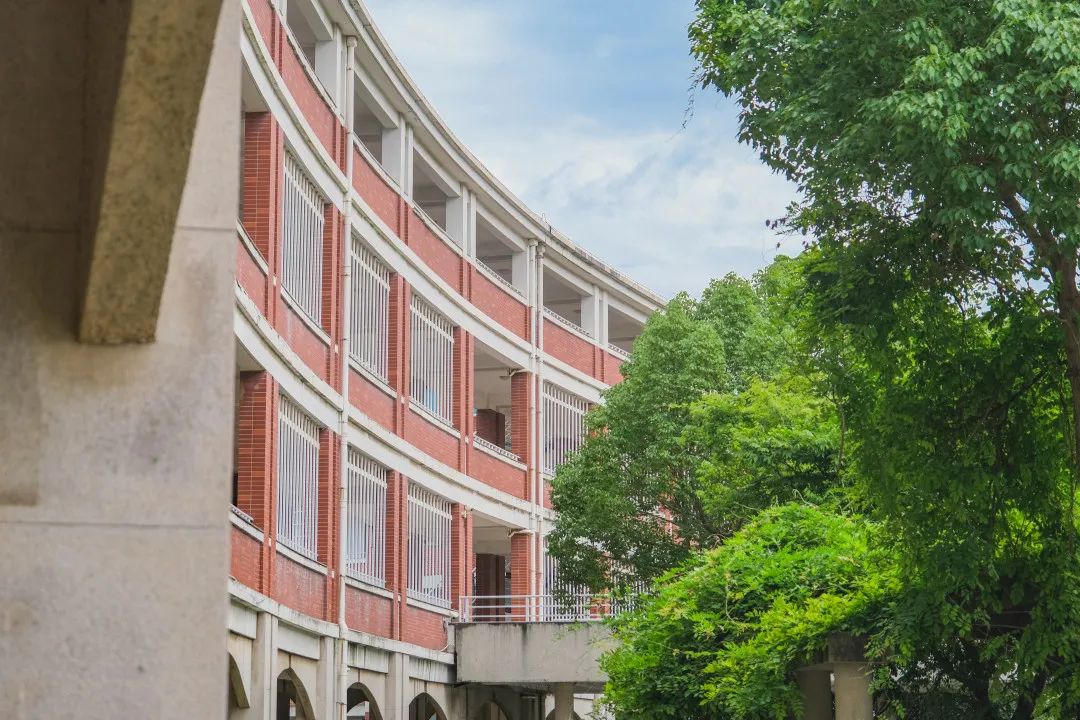 梁丰个人资料,梁丰大结局